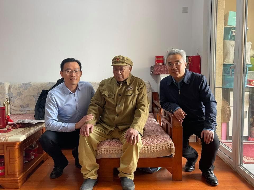 号角砺忠魂 甘泉映赤心 当代青年学习的楷模——记志愿军战士、一等功臣李其寿