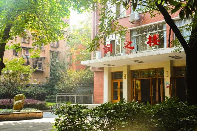 长沙市一中：七彩社团让每个兴趣都能找到支点