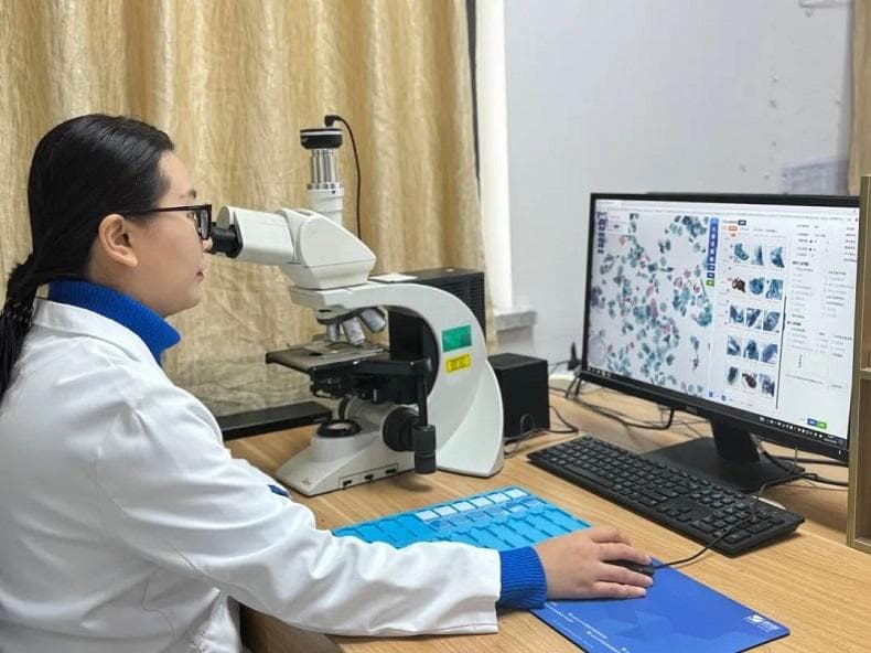 浙江大学研发AI病理助手OmniPT：1-3秒锁定癌症病灶，准确率达95%以上