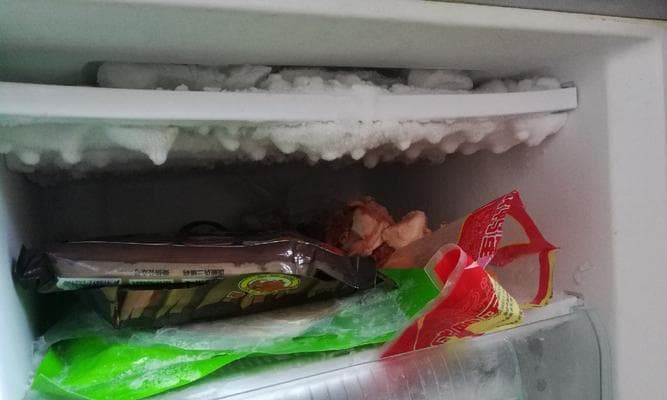 冰箱冷冻室结冰严重的处理方法