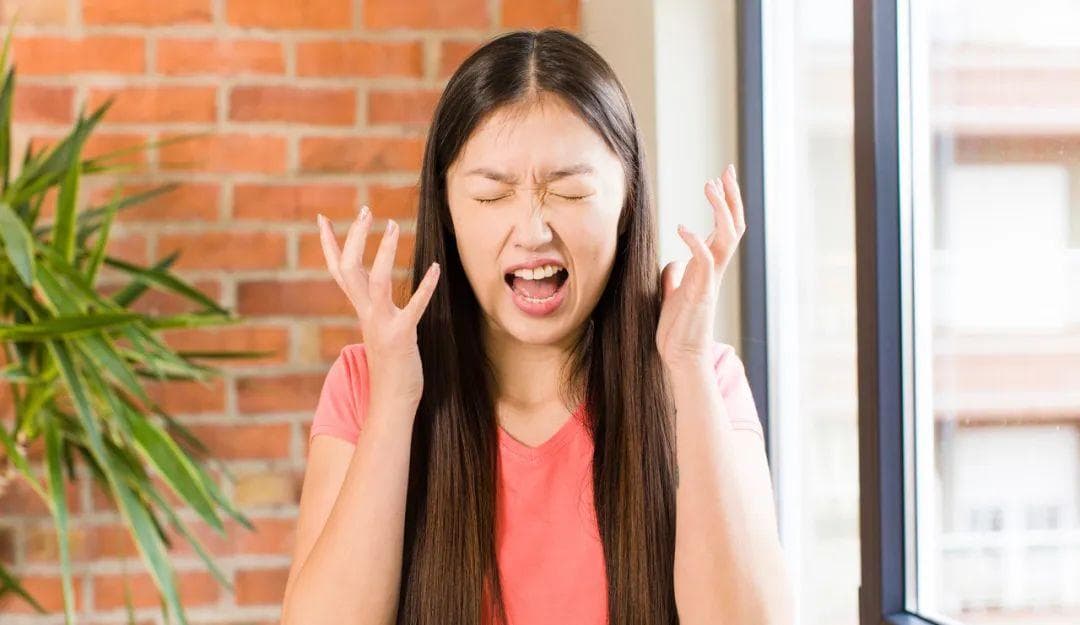 一激动就脸红的人，一定要小心这种病！