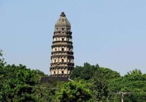 苏州云岩寺塔：比比萨斜塔早建200年的东方古塔