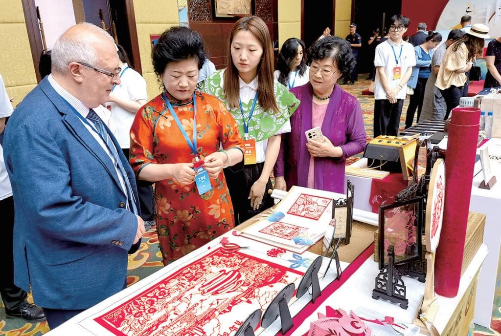 青岛文化遗产保护传承：见人、见物、见生活