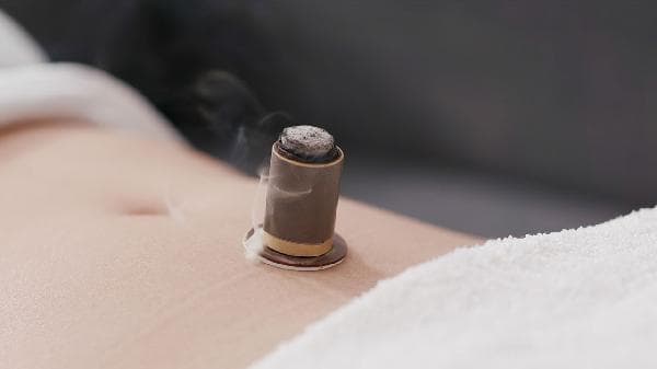 艾灸哪里对睡眠好？三个穴位助你改善睡眠