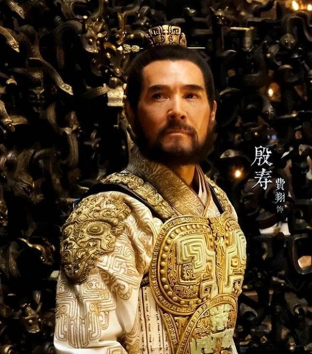 《封神演义》武力划分为九档，闻太师位列第六档，纣王为第九档