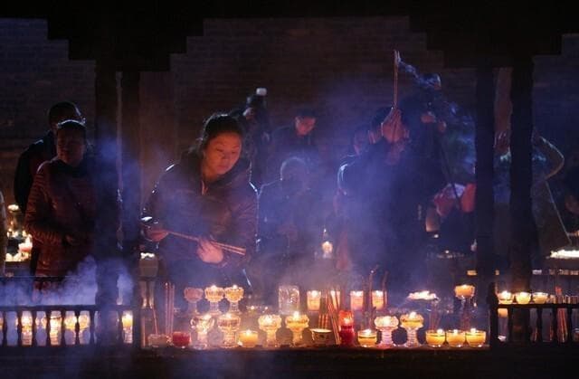 今年寒衣节，要不要去上坟？清明烧在前，寒衣烧在后，烧什么？