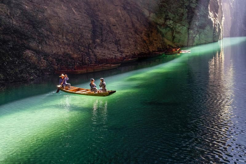 湖北屏山峡谷旅游攻略 🚣‍♂️