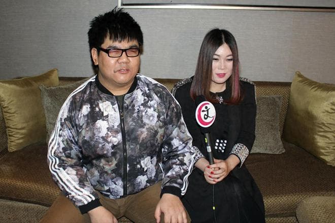 从《星光大道》冠军到网红：盲人歌手杨光的起落人生