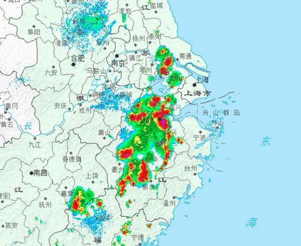 8月高温持续升级，多地气温破纪录，局地体感超45℃