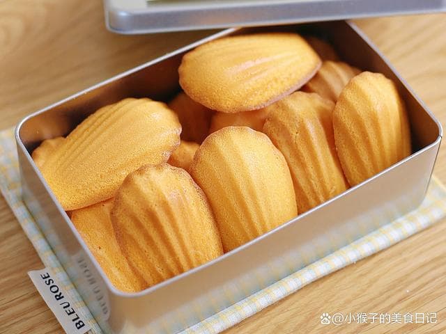 烘焙入门小蛋糕，无需打发鸡蛋，比戚风简单多了，口感松软又好吃