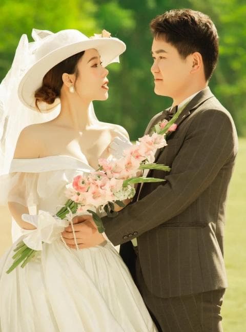 梦见已经结婚的人又结婚：深层心理解读