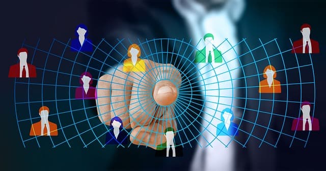 如何使用人工智能技术提高办公协作效率？