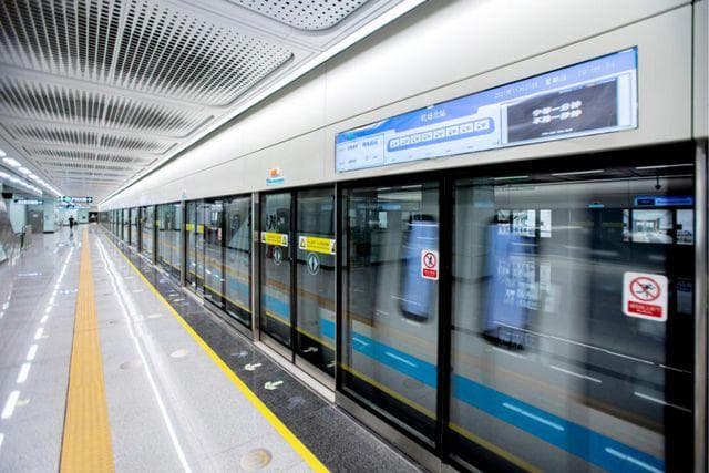 消防应急照明和疏散指示系统在地铁中的应用探索