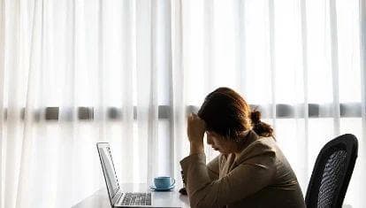 抑郁症与精神分裂症相比，哪个更严重，更让人痛苦？