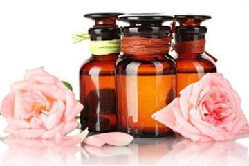精油涂抹后需要清洗吗？皮肤会自行吸收