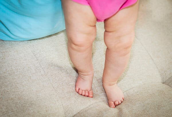 小儿麻痹症的腿：症状、检查与治疗全解析