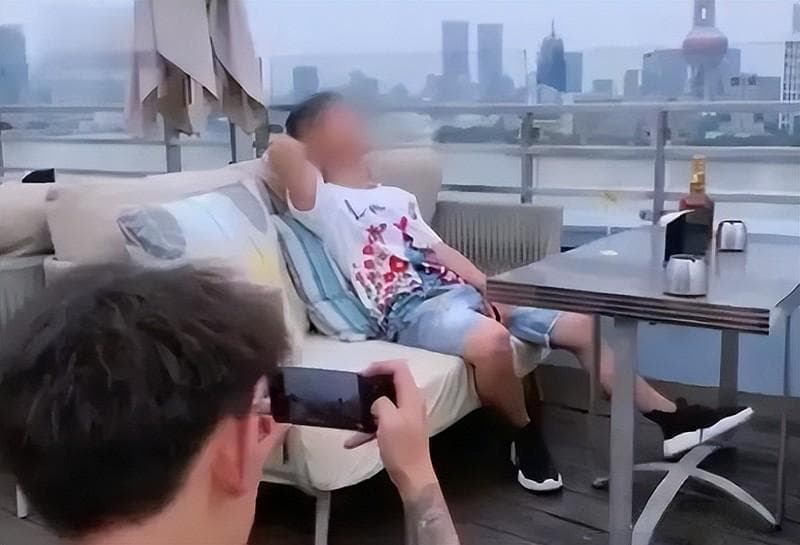 朋友圈里的“富二代”