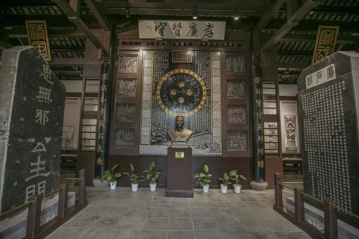 上海研学地接：探索历史文化与现代科技的融合之旅
