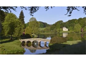 英国斯托海德庄园：18世纪风景如画的园林艺术典范
