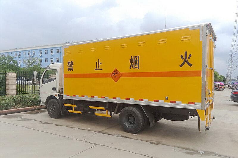 科技在国际危险品运输中发挥重要作用