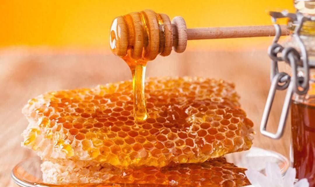 蜂蜜的储存方法和保质期，揭秘蜂蜜的储存秘诀与保质期之谜