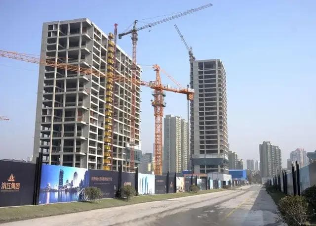杭州网红豪宅，依然千人摇号