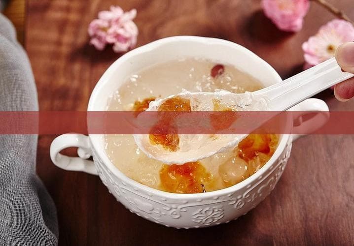揭秘燕窝雪梨川贝组合：多重保健功效与作用解析