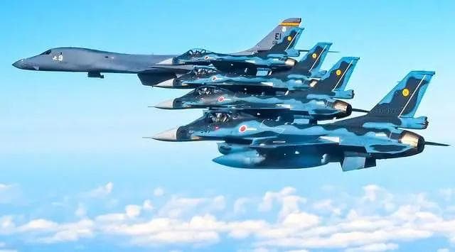 日本的困局，F15J战机，延寿到2060年，为何赶鸭子上架？