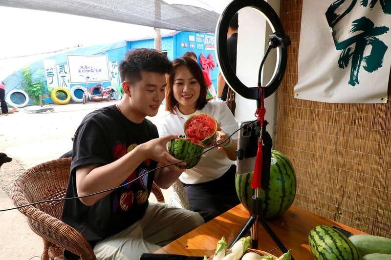 网络主播获新职业身份，会带来什么变化