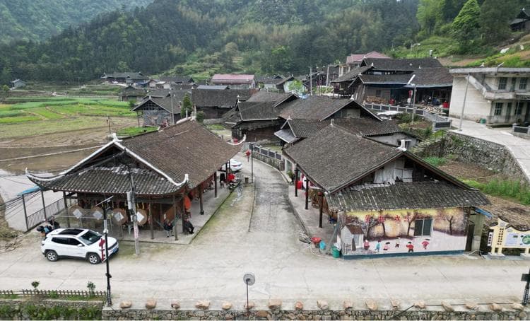 湖南安化：留住美丽乡愁 传统村落焕发新活力