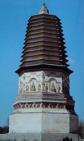 走进草原古城 追溯文化交融