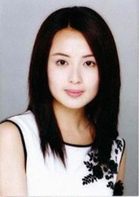 杨童舒：从温婉演员到公益先锋