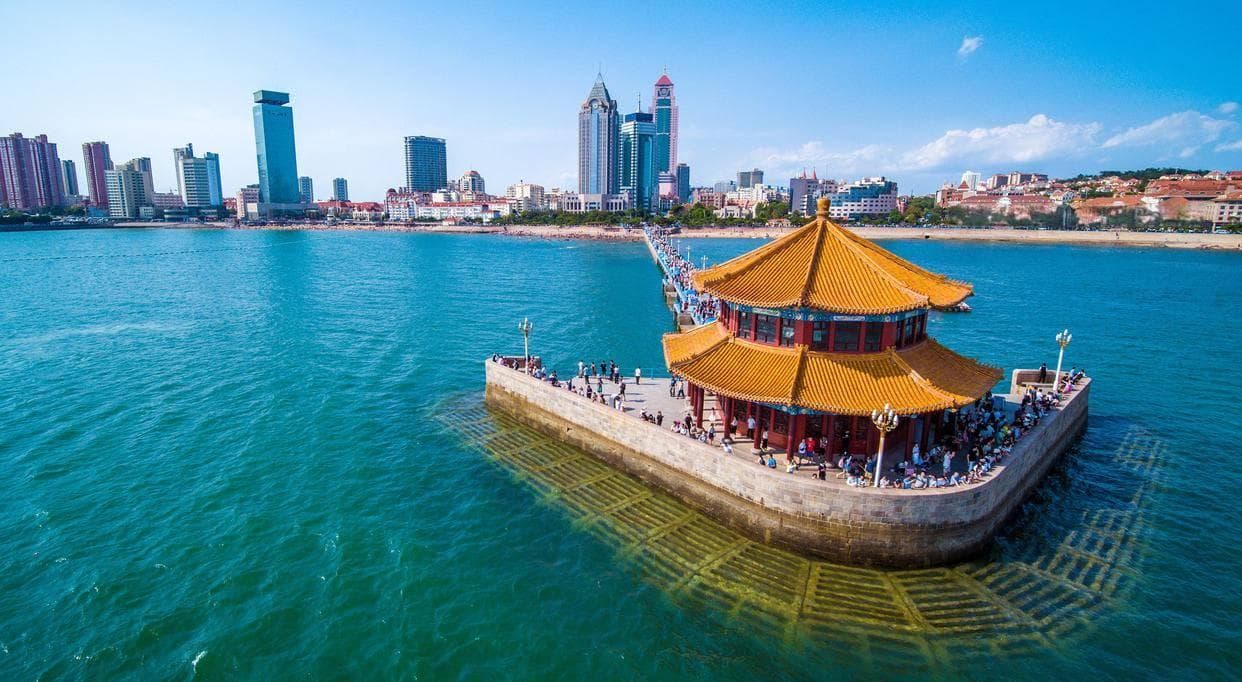 青岛旅游攻略必去的三个景点，拍照美出新高度！
