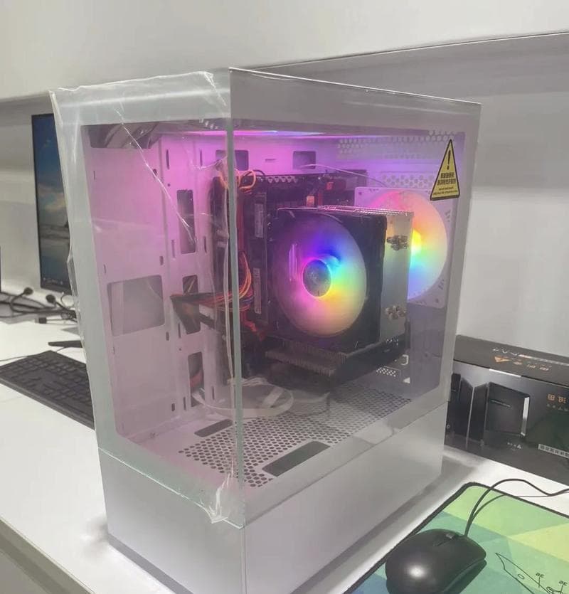Intel i7处理器深度解析：技术优势与应用场景全解读