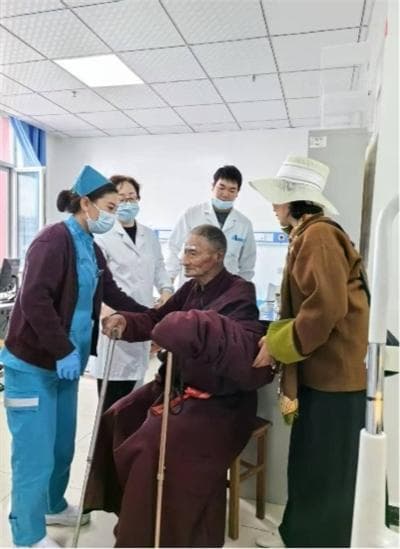 上海嘉定：情牵“光明行” 医疗暖藏区
