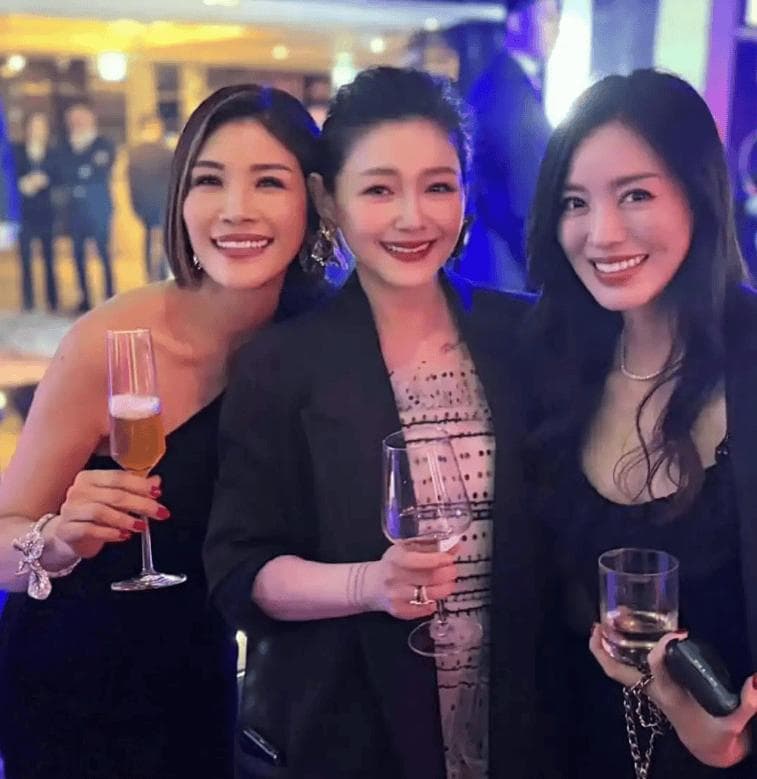 网传大S疑似去世 未得官方证实