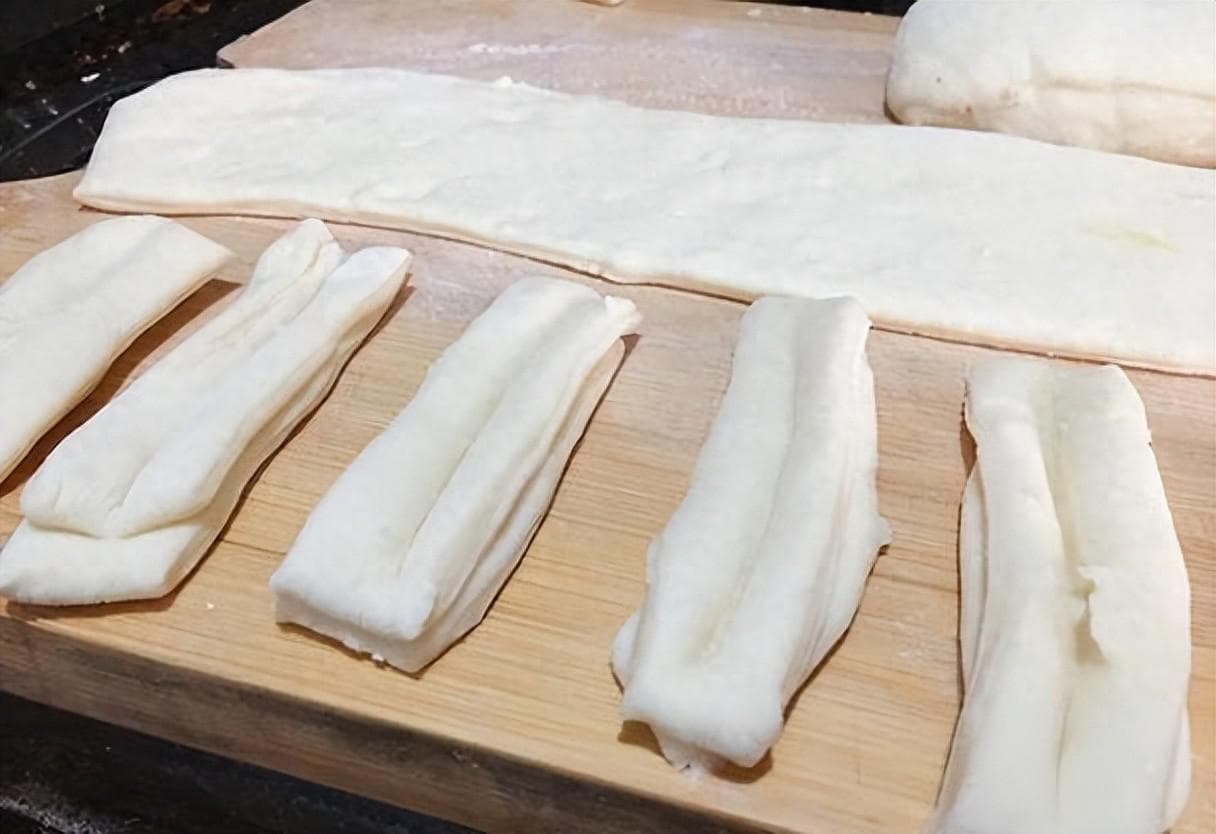 油条的做法和配方大全（油条制作全攻略）