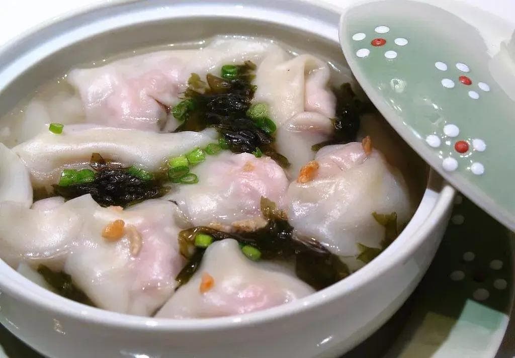 馄饨馅的做法和配料教程（馄饨馅料配方及制作）