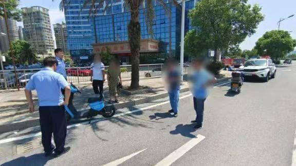 江西抚州小伙见义勇为反被殴，当地公安：打人者被拘留9日