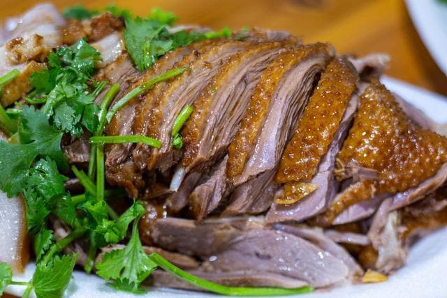 鹅肉怎么做更好吃？如何挑选口感好的鹅肉？