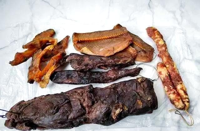 保存腊鱼、腊肉的小妙招：让你的美食放一年也不坏