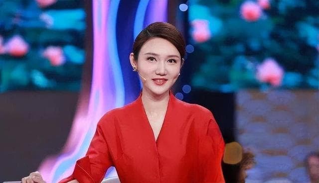 龙洋：用学术精神点亮春晚舞台
