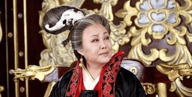 武则天启用酷吏之谜：贪腐、派系斗争与皇权合法性