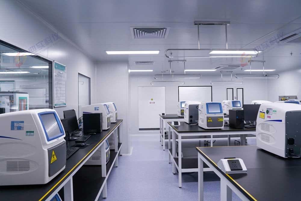 抽血针孔与艾滋风险：科学认知，安全为先