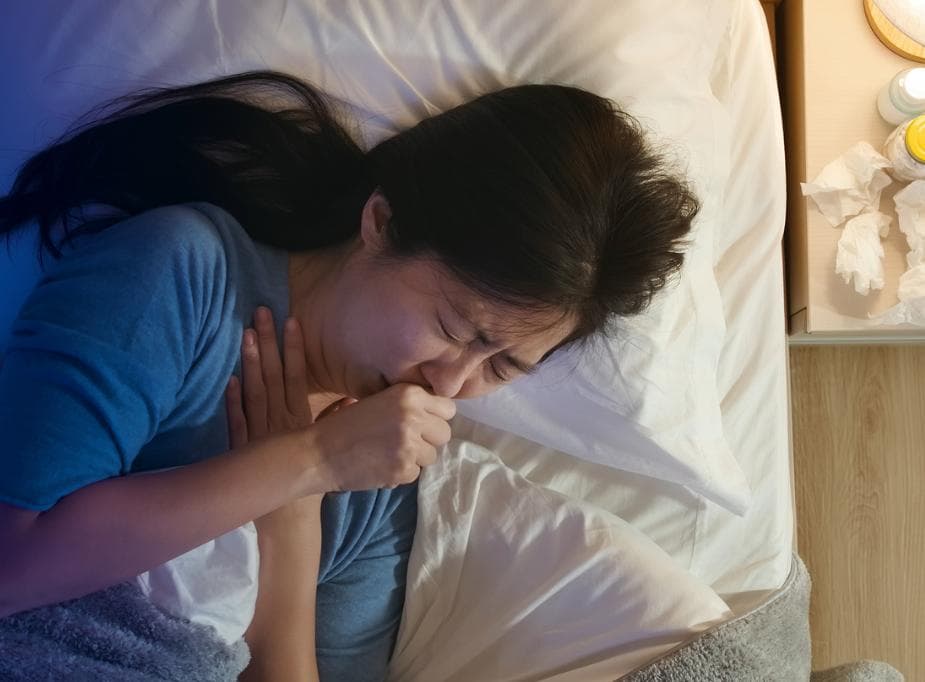 晚上一直咳不停？常見夜咳六大原因