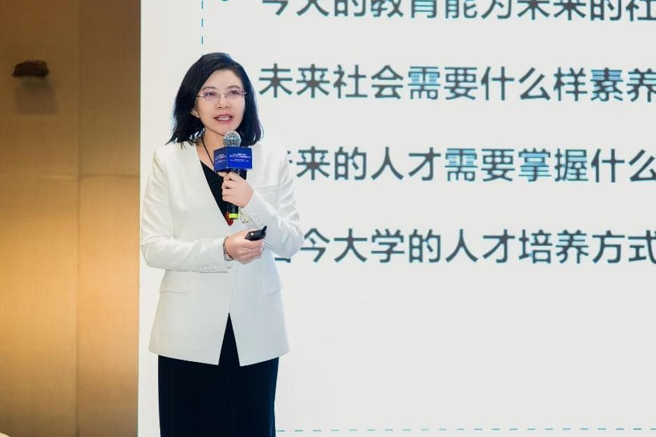 大学教育供给滞后于社会需求？高校又该如何解题？