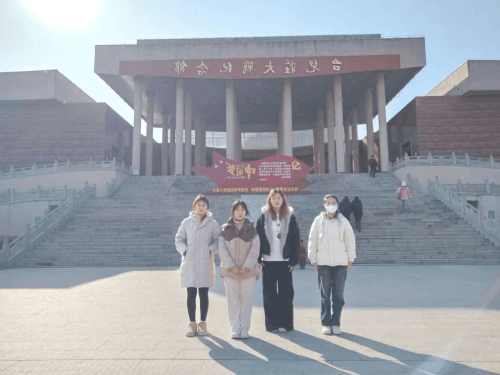 寻访红色记忆 凝聚奋进力量——山东中医药大学学子参观台儿庄大战纪念馆