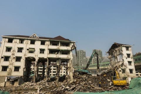 违建违章房子怎么举报拆除