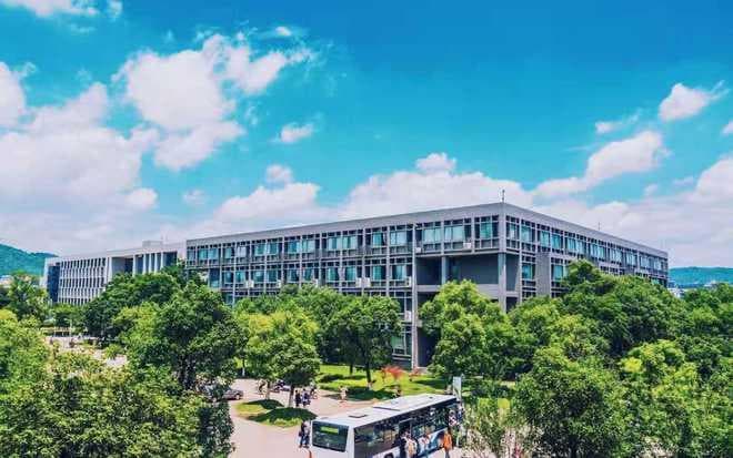 计算机专业院校排名，中低分数段学生，可以重点报考