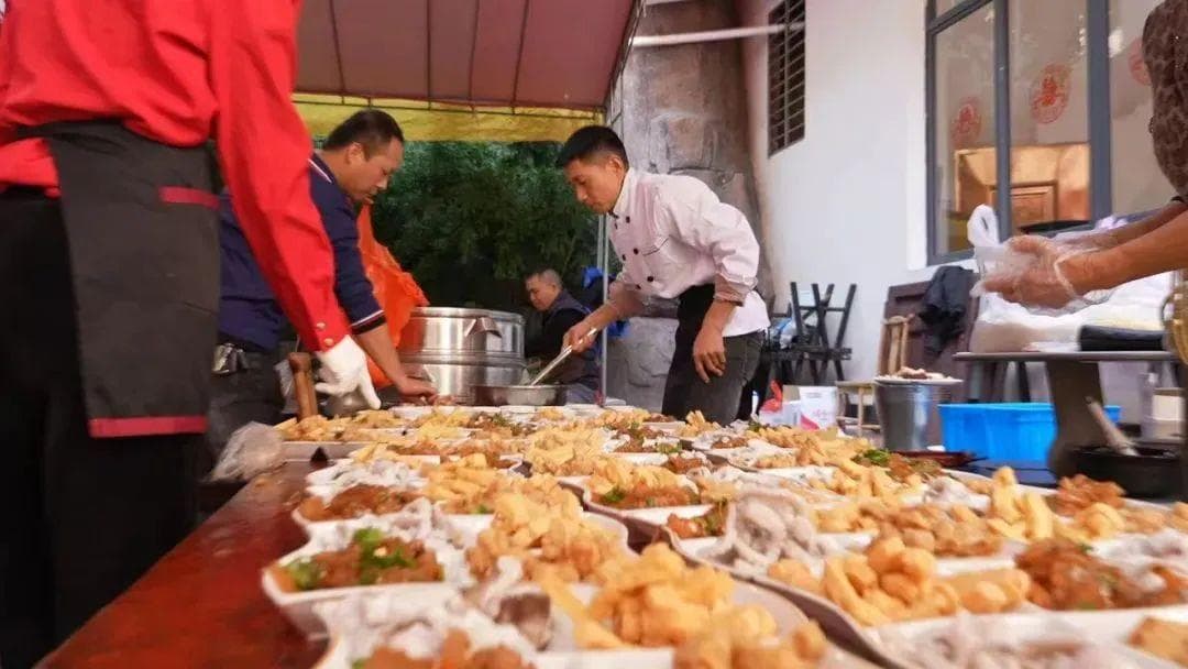 安溪這位“中國優秀鄉廚”，把一場茶鄉婚宴流水席帶“火”了